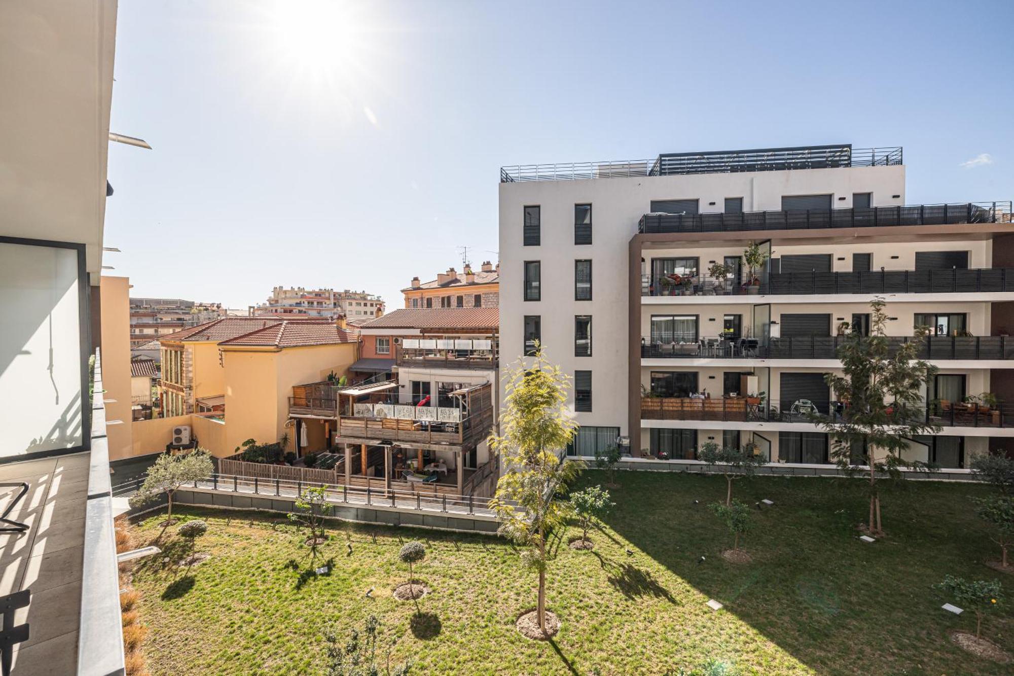 Queen Riviera : Climatisation, Parking, Terrasse Μεντόν Εξωτερικό φωτογραφία