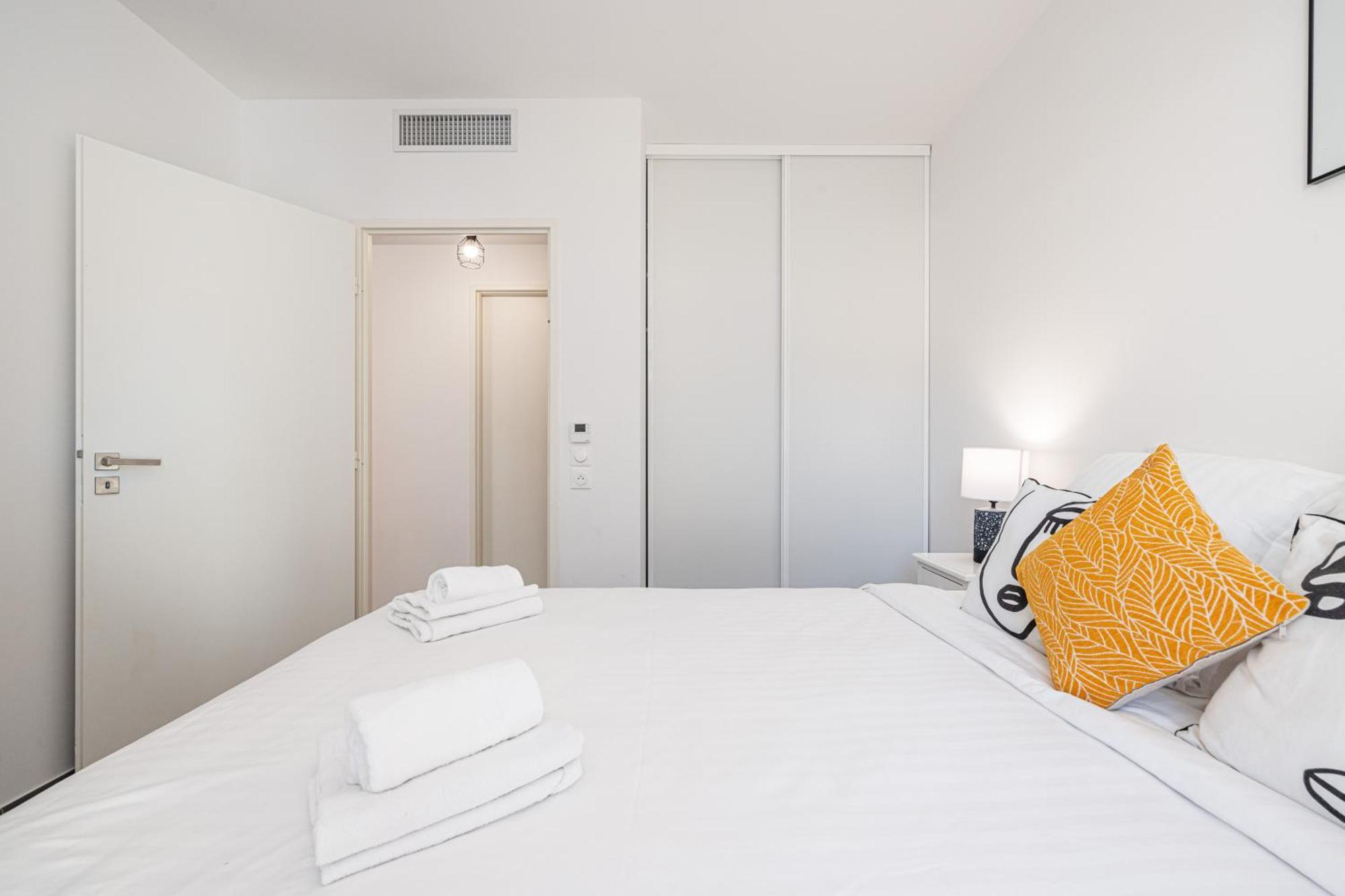 Queen Riviera : Climatisation, Parking, Terrasse Μεντόν Εξωτερικό φωτογραφία