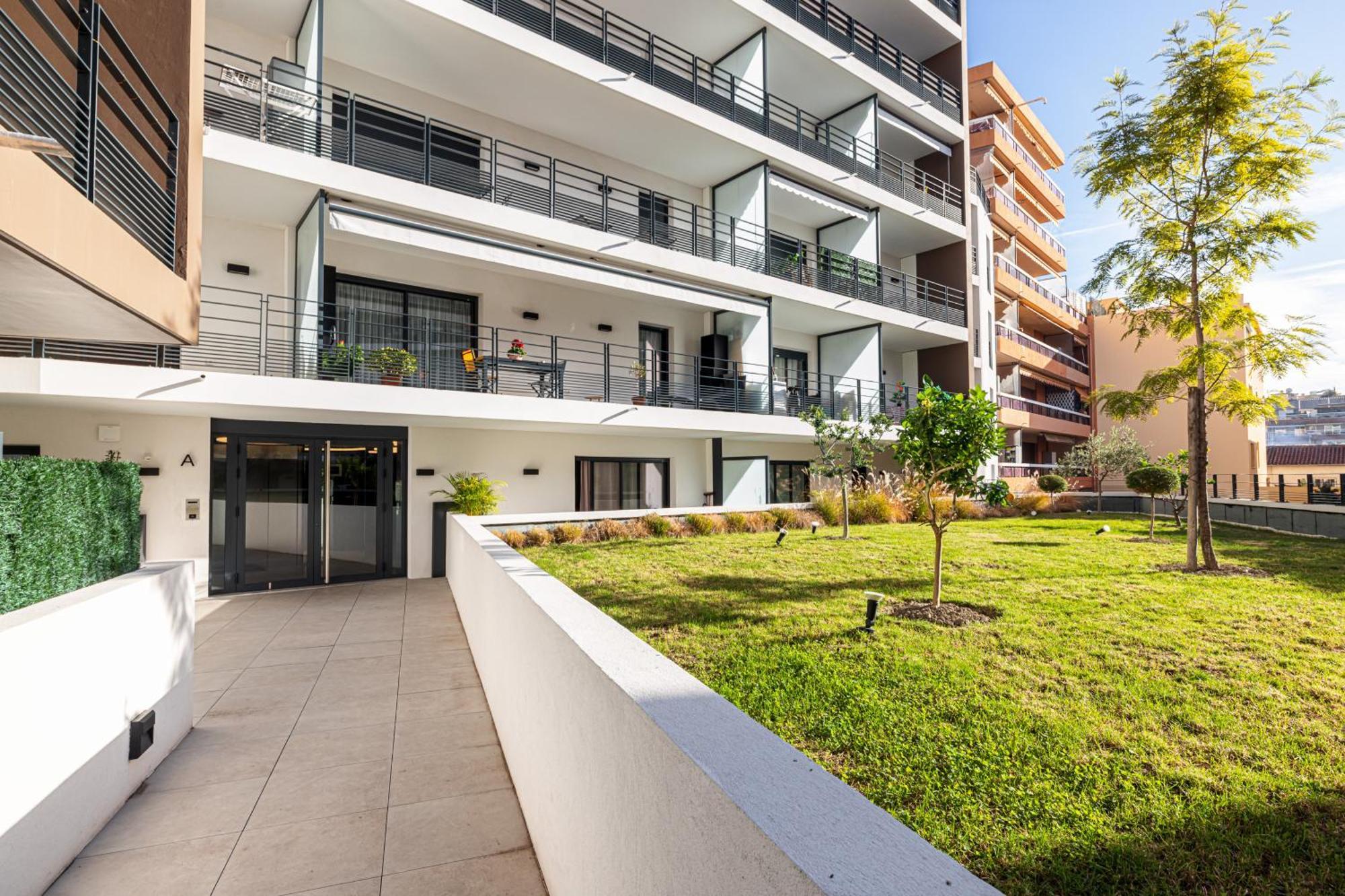 Queen Riviera : Climatisation, Parking, Terrasse Μεντόν Εξωτερικό φωτογραφία